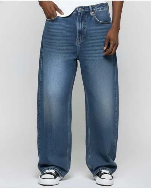 Jean High Shot