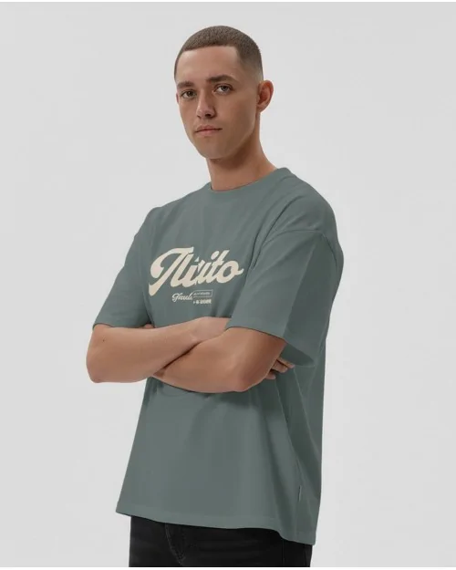Camiseta Illicit