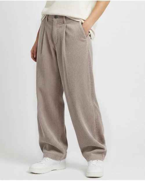 Pantalon Corduroy Pliegues