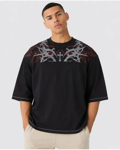 camiseta gothic glitters boxy
