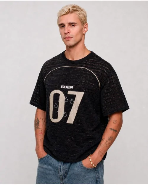 Camiseta Embroidered Patch