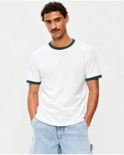 Camiseta Essential Over