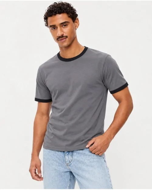 Camiseta Essential Over